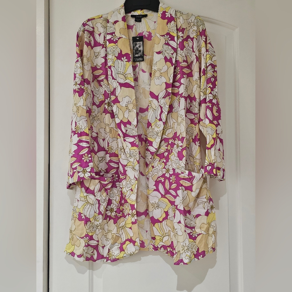 Toxic Floral Light Blazer in Pink and Gold